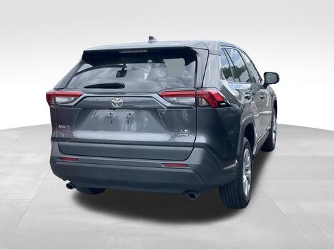 Used 2023 Toyota RAV4 LE AWD/4WD image 4