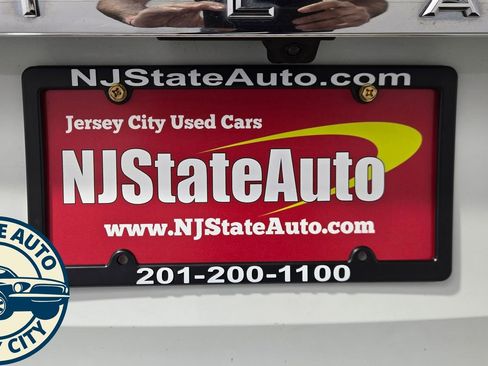 Used 2019 Volkswagen Atlas SE w/ Towing Package image 28