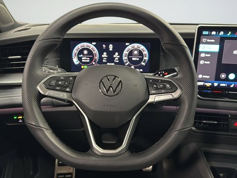 New 2026 Volkswagen Tiguan SE R-Line AWD/4WD image 29