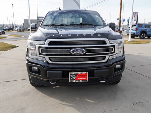 Used 2019 Ford F150 Limited image 3
