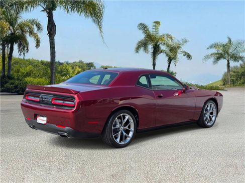 Used 2021 Dodge Challenger GT w/ Driver Convenience Group image 4