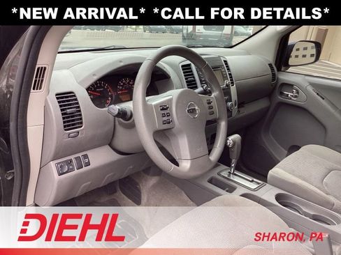 Used 2018 Nissan Frontier SV RWD image 9