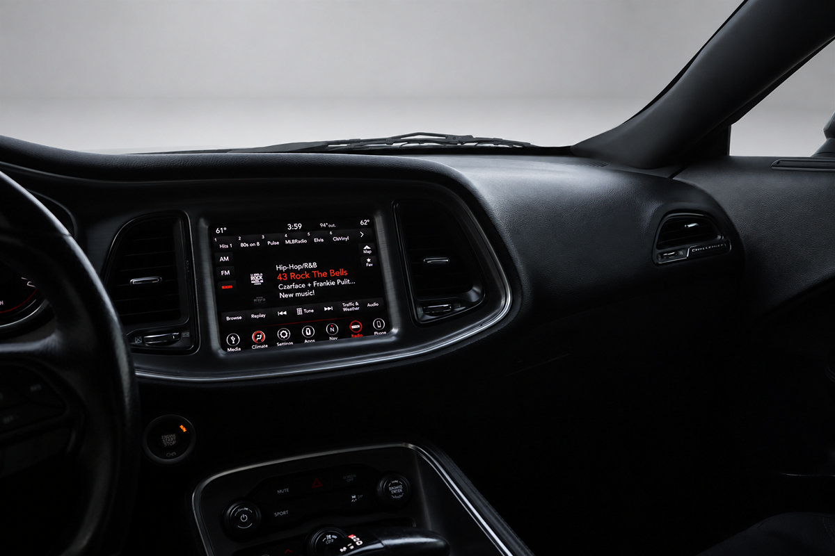 Used 2018 Dodge Challenger R/T w/ Blacktop Package RWD image 26