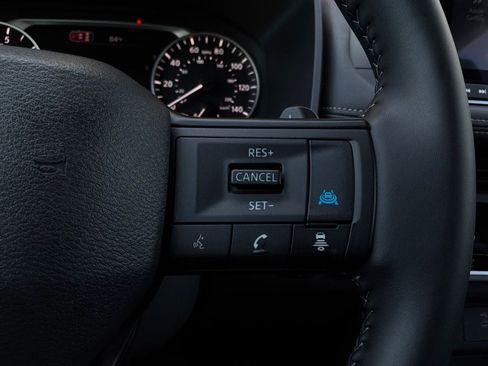 Used 2026 Nissan Rogue SV FWD image 34