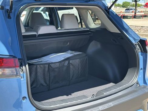 Used 2026 Toyota Corolla Cross LE image 25