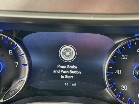 New 2027 Chrysler Pacifica Select AWD/4WD image 6