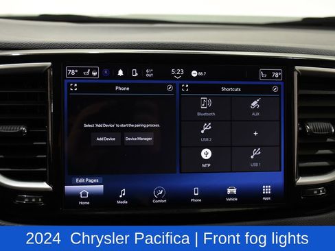 Used 2024 Chrysler Pacifica Touring-L image 17