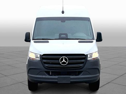 New 2025 Mercedes-Benz Sprinter 2500 image 3