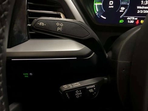 Used 2024 Audi Q4 e-tron Premium w/ Convenience Package image 38