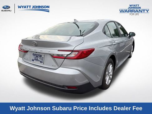 Used 2025 Toyota Camry LE FWD image 8