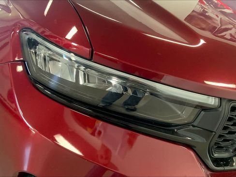 Used 2023 Jeep Grand Cherokee Altitude image 28