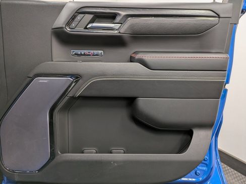 Used 2023 GMC Sierra 1500 AT4X image 27