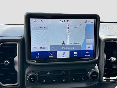 Used 2023 Ford Bronco Sport Outer Banks w/ Tech Package AWD/4WD image 13