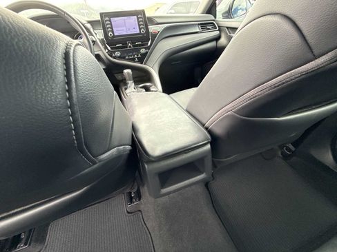 Used 2023 Toyota Camry SE FWD image 21