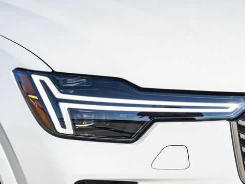 New 2026 Volvo XC90 B6 Ultra w/ Protection Package image 15