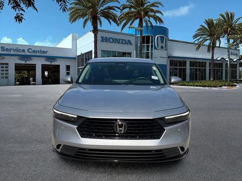 Used 2024 Honda Accord EX-L image 3