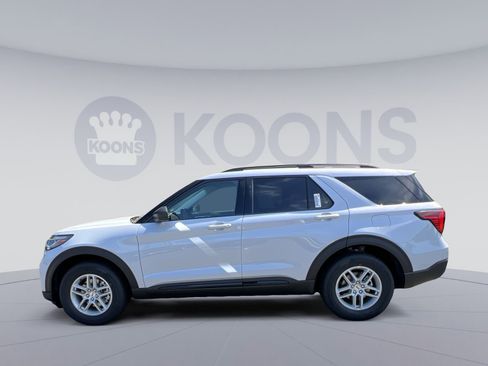 New 2026 Ford Explorer Active AWD/4WD image 7