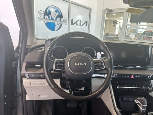 Certified 2024 Kia Carnival EX FWD image 13