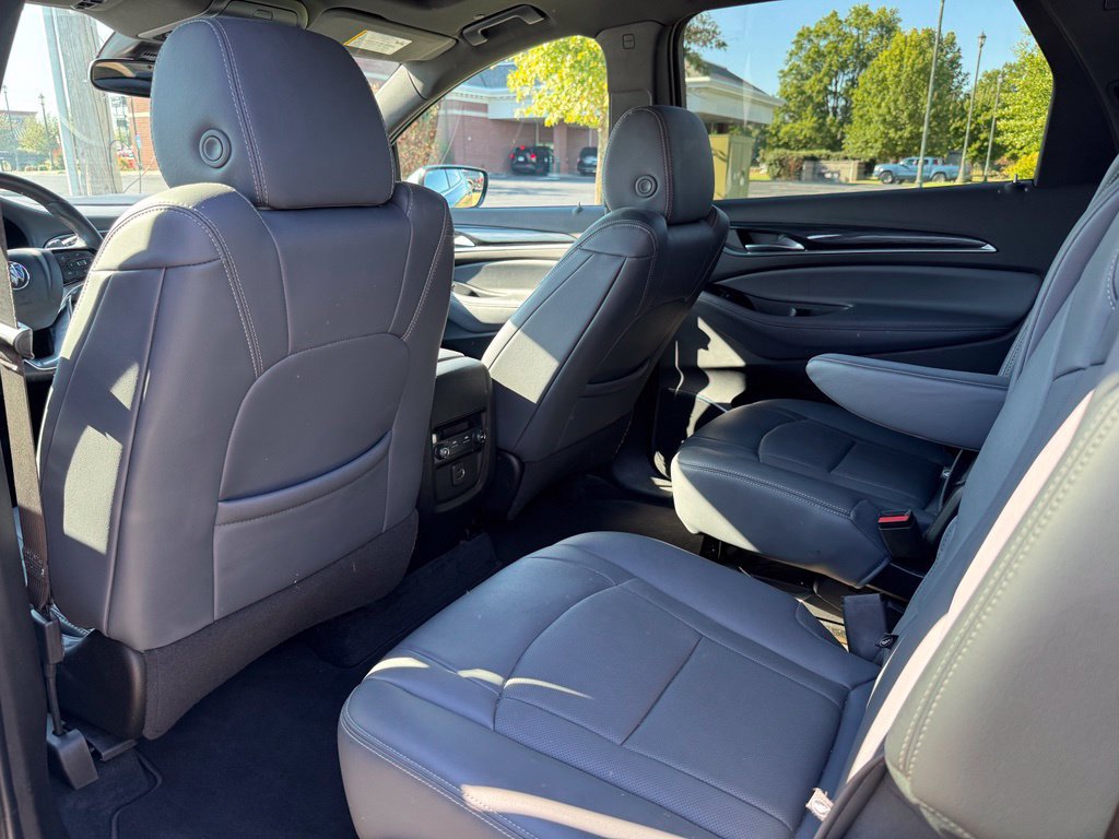 Used 2024 Buick Enclave Essence w/ Experience Buick Package FWD image 12