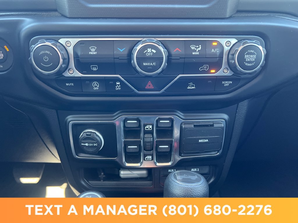 Used 2022 Jeep Wrangler Unlimited Sport AWD/4WD image 25