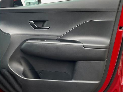 Certified 2025 Hyundai Kona SEL AWD/4WD image 27