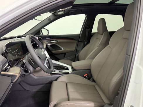 New 2025 Audi Q5 Premium Plus image 4