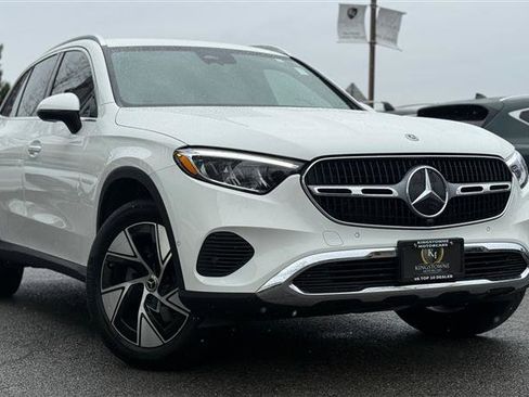 Used 2024 Mercedes-Benz GLC 300 4MATIC image 7