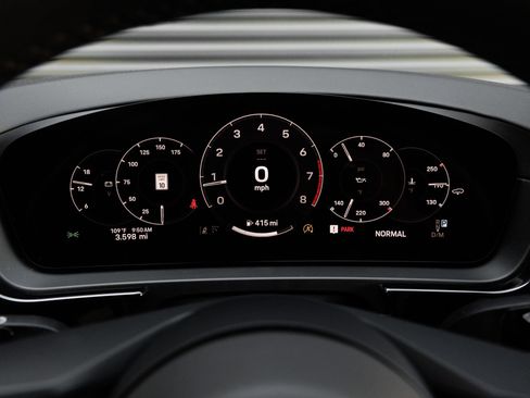 Certified 2026 Porsche Cayenne Coupe AWD/4WD image 18