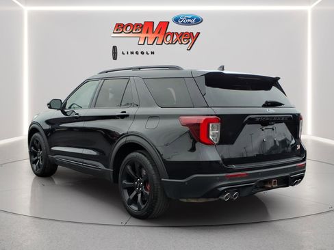 Used 2020 Ford Explorer ST w/ ST Street Pack image 7