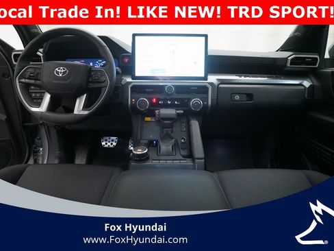 Used 2024 Toyota Tacoma TRD Sport w/ TRD Sport Upgrade Package image 5