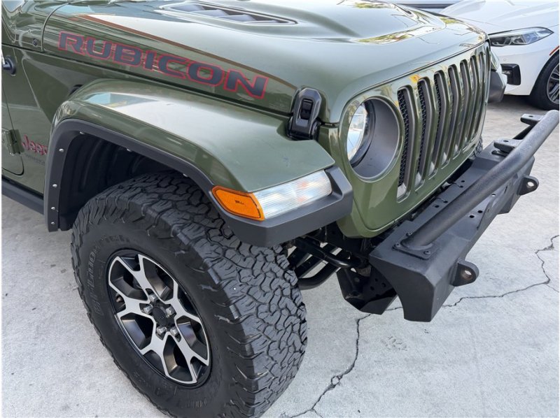 Used 2021 Jeep Wrangler Unlimited Rubicon AWD/4WD image 8