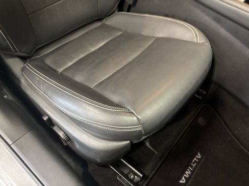 Used 2020 Nissan Altima 2.0 Platinum image 37