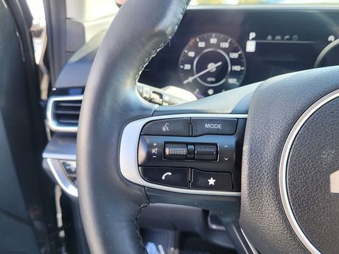 Used 2024 Kia Sportage SX image 23