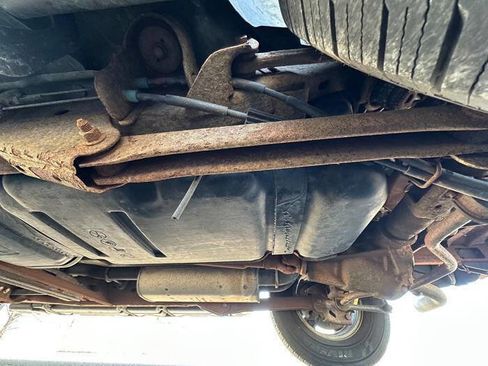 Used 2005 Chevrolet Tahoe LS w/ Preferred Equipment Group image 17