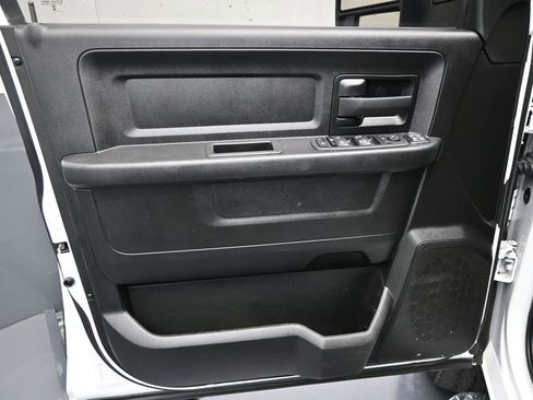 Used 2023 RAM 3500 Tradesman image 10