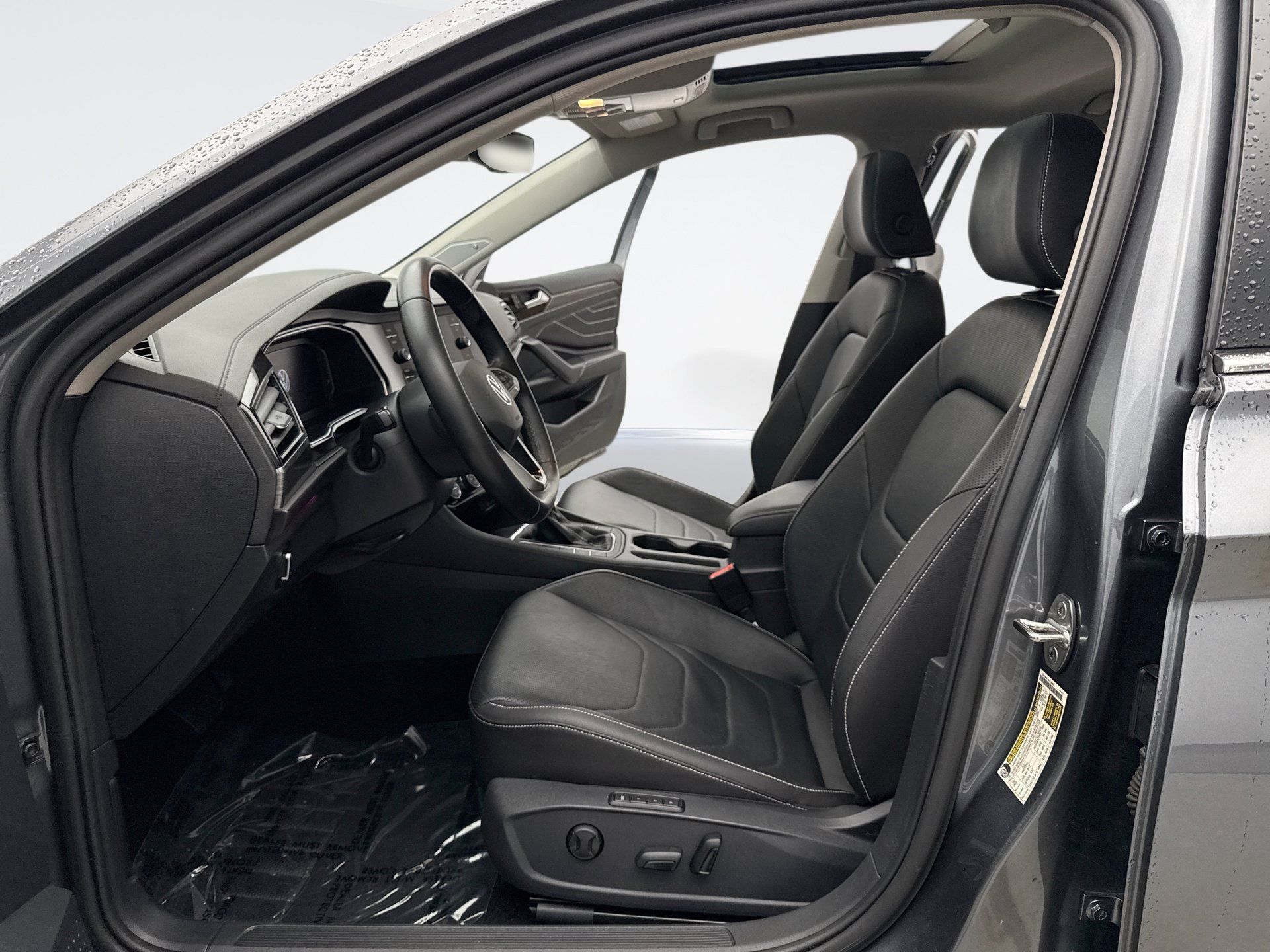 Used 2022 Volkswagen Jetta SEL FWD image 13
