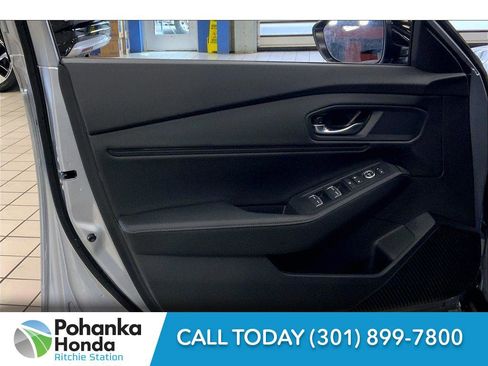 Used 2025 Honda Accord Sport image 13