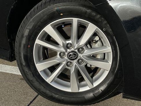 Certified 2025 Toyota Camry LE FWD image 10