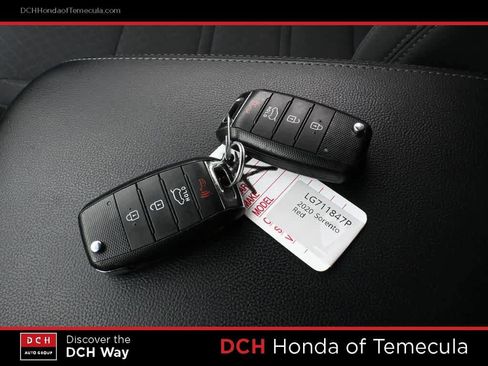 Used 2020 Kia Sorento LX FWD image 15