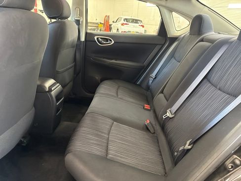 Used 2017 Nissan Sentra SV w/ Driver's Assist Package FWD image 12