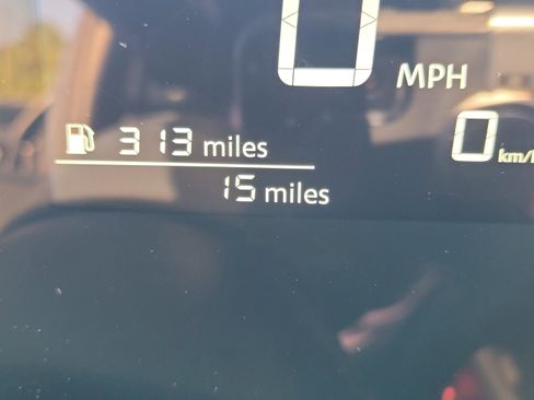 Certified 2025 Nissan Kicks SV FWD image 24