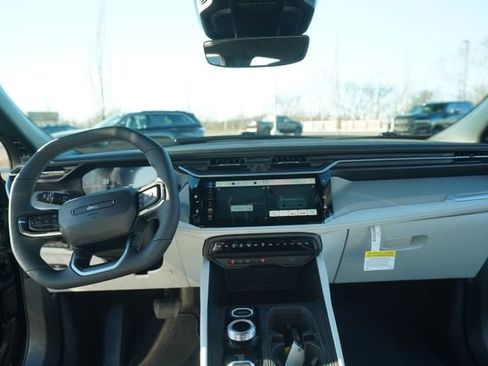 New 2026 Jeep Cherokee Limited image 25