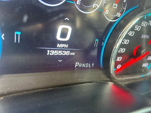 Used 2018 GMC Sierra 2500 Denali w/ Duramax Plus Package AWD/4WD image 16