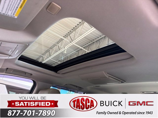 Used 2019 GMC Yukon SLT w/ Open Road Package RWD image 32