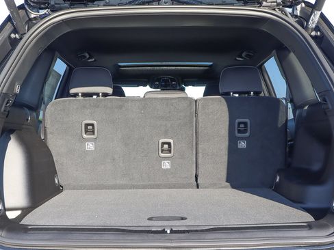 New 2025 Jeep Grand Cherokee Laredo X w/ Luxury Tech Group I image 16