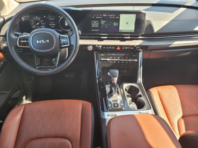 Used 2024 Kia Carnival SX FWD image 14
