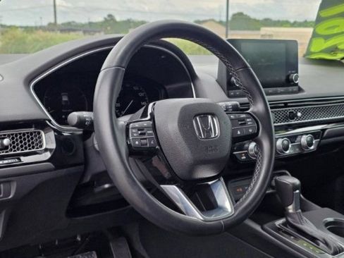 Used 2023 Honda Civic EX-L image 8