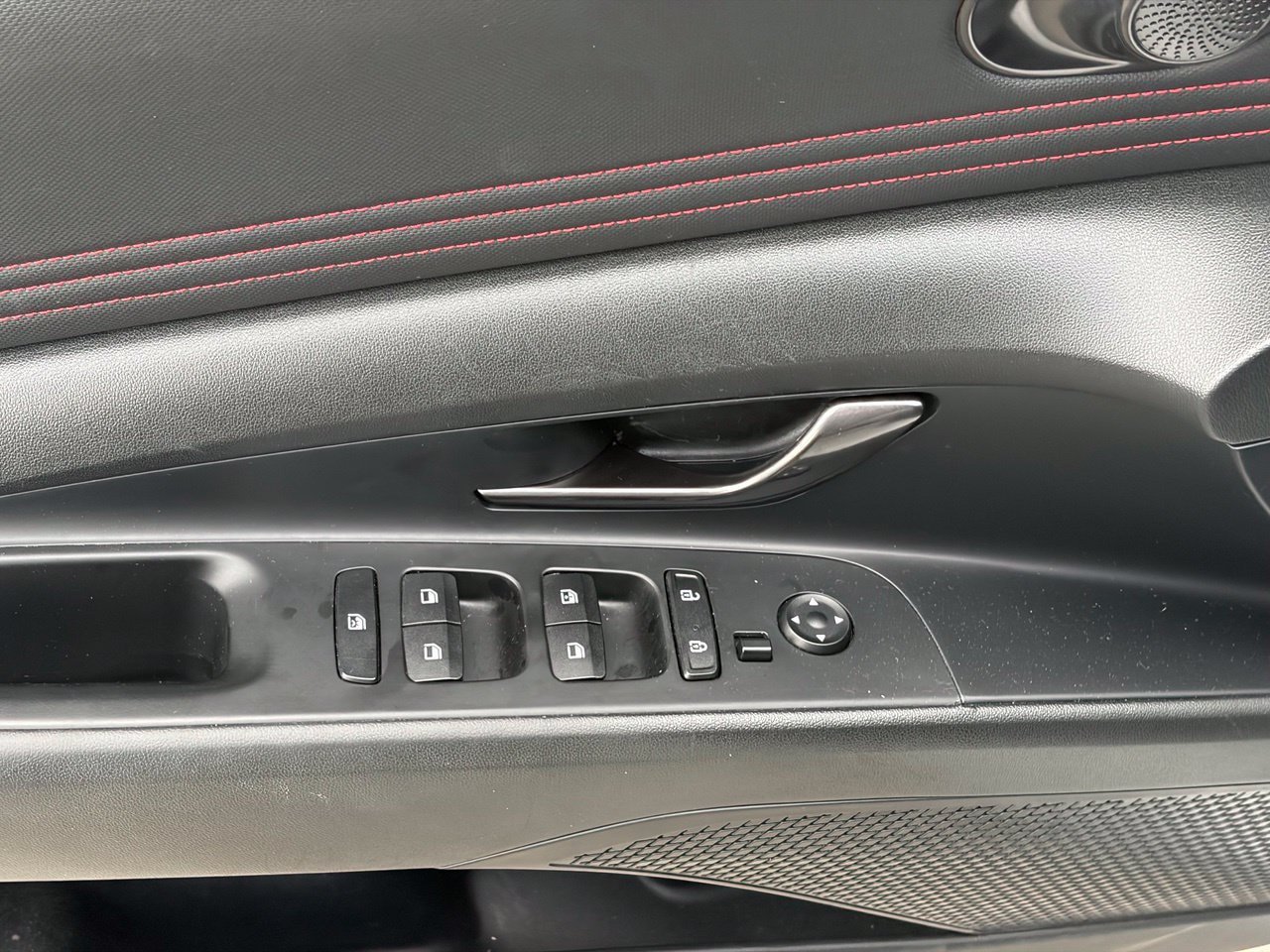 Used 2022 Hyundai Elantra N Line FWD image 6