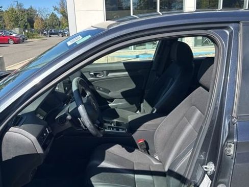 Used 2022 Honda Civic Sport image 9