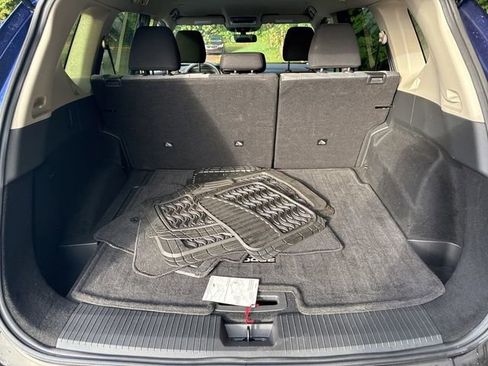 Used 2023 Nissan Rogue SV image 16